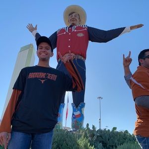 Meet your Posher, Carter